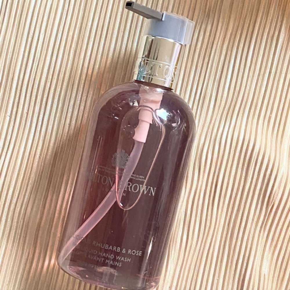 Molton Brown Pink Rhubarb & Rose Liquid Hand Wash 10oz